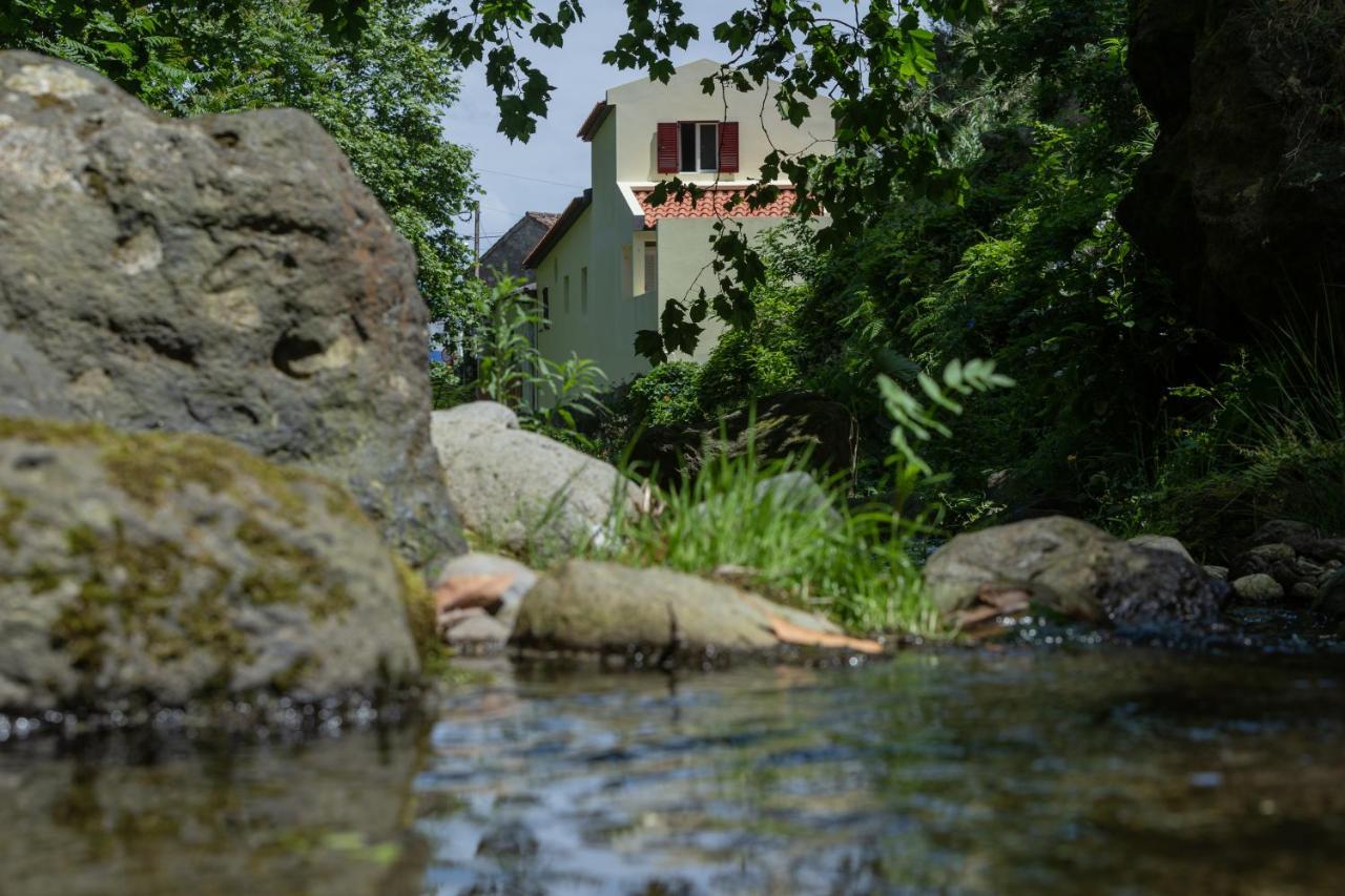 Вилла Casa Da Ribeira Dos Moinhos Рибейра-Гранди Экстерьер фото