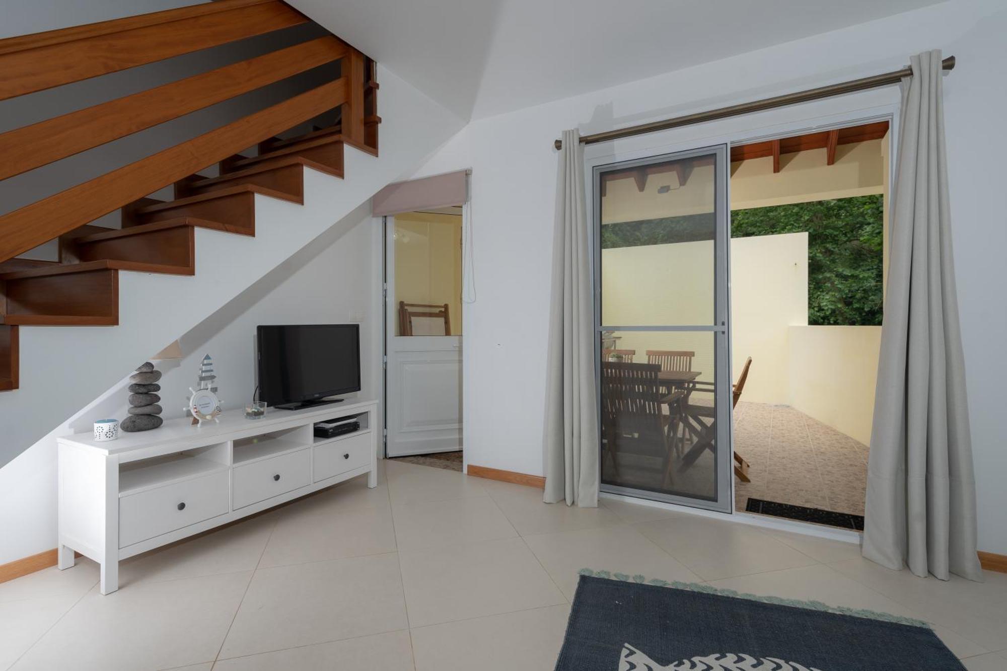 Вилла Casa Da Ribeira Dos Moinhos Рибейра-Гранди Экстерьер фото